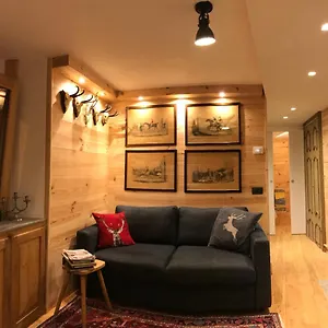  Chalet Chalet Monaci Alla Fontana Junior Italia